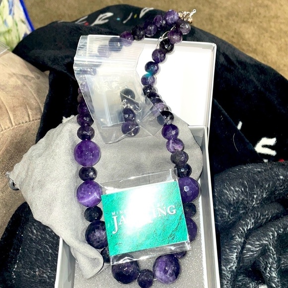 Amethyst necklace & earrings set by Jay King - Picture 7 of 10